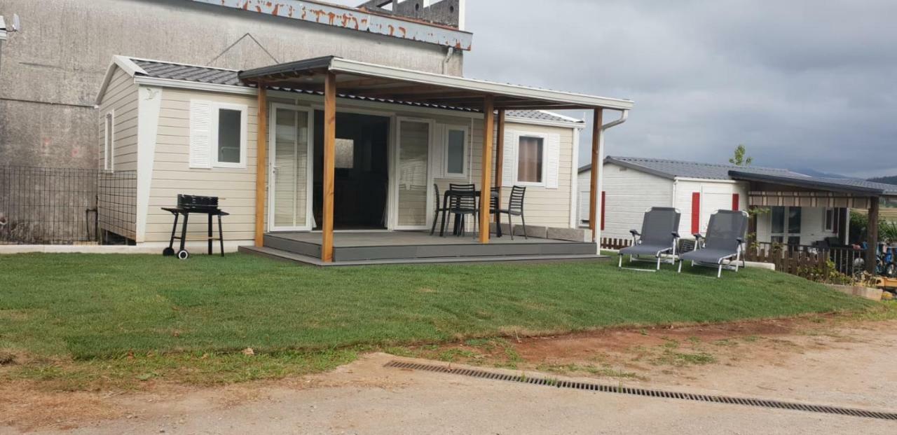 Altamira Camping Park Queveda Exteriör bild
